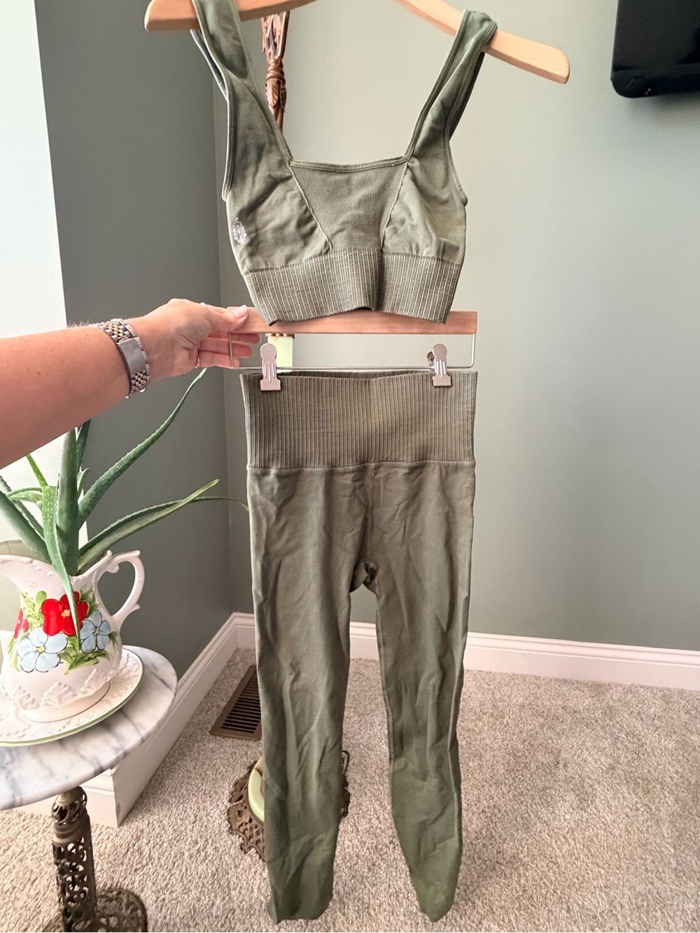 Free People Movement Olive Green Seamless Bra & Leggings Set